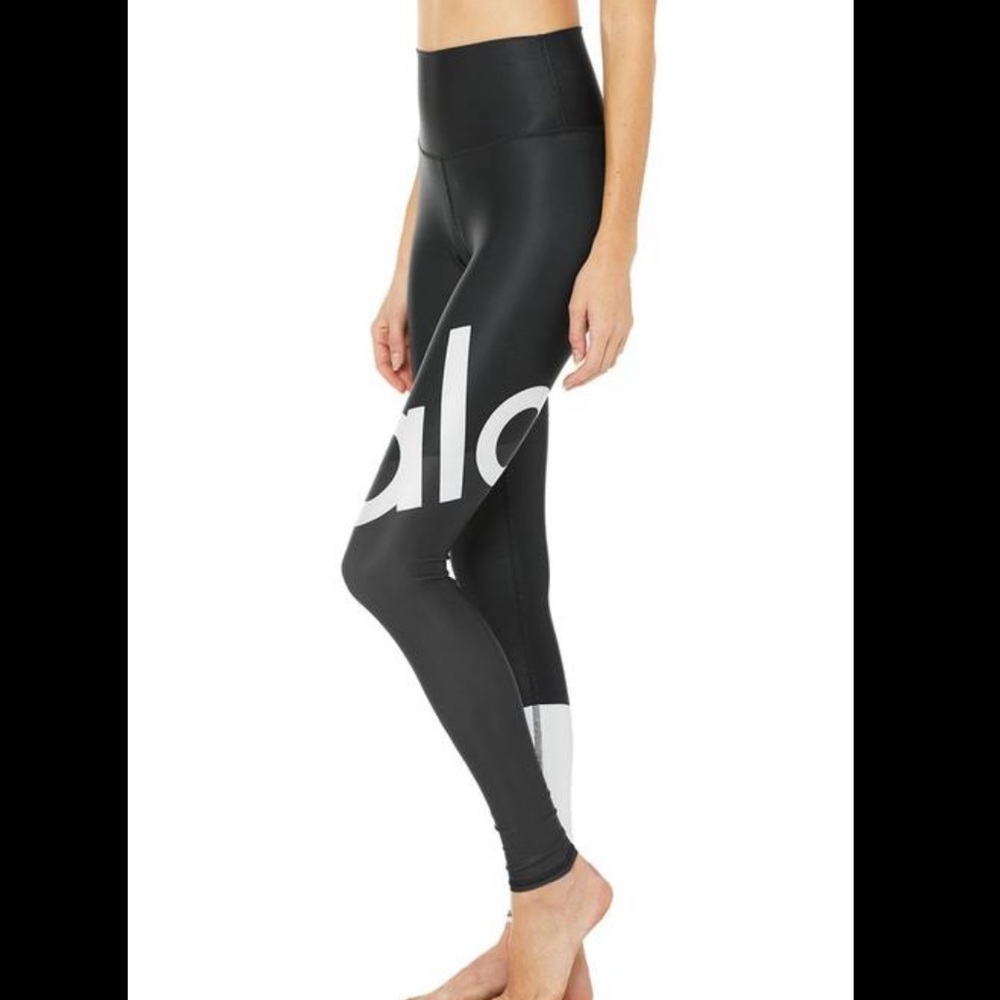 ALO Yoga High Waist Airlift Legging Graphic